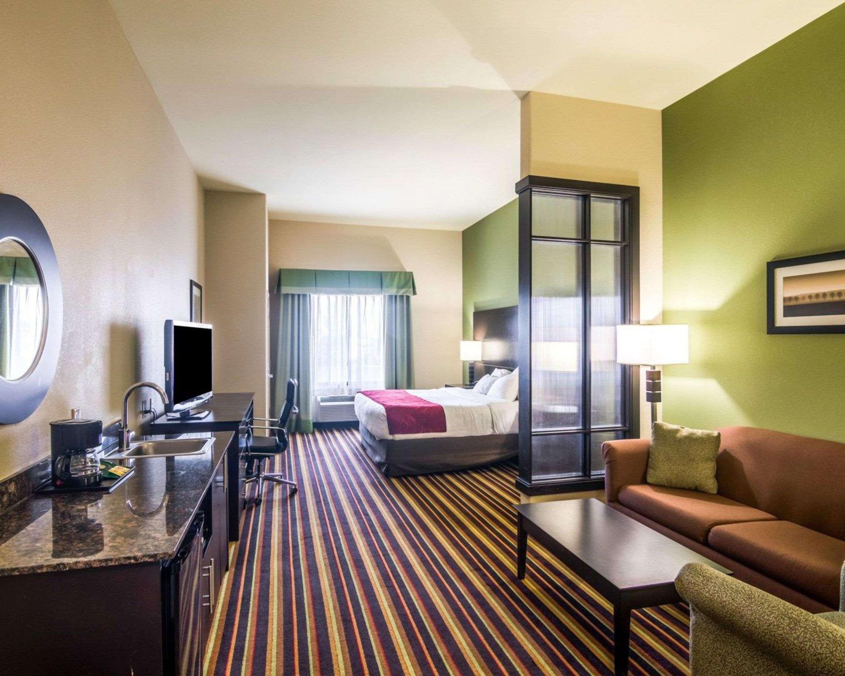 Comfort Suites Amarillo Exteriör bild